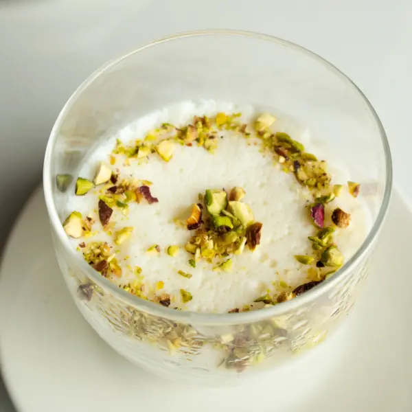 Milk and rice pudding (Palestinian bondibai)